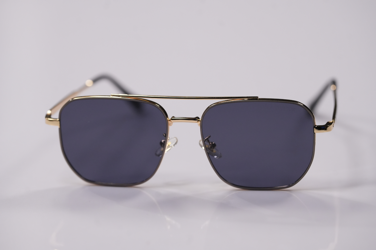 Louis Vuitton – Sunglasses – LV-002