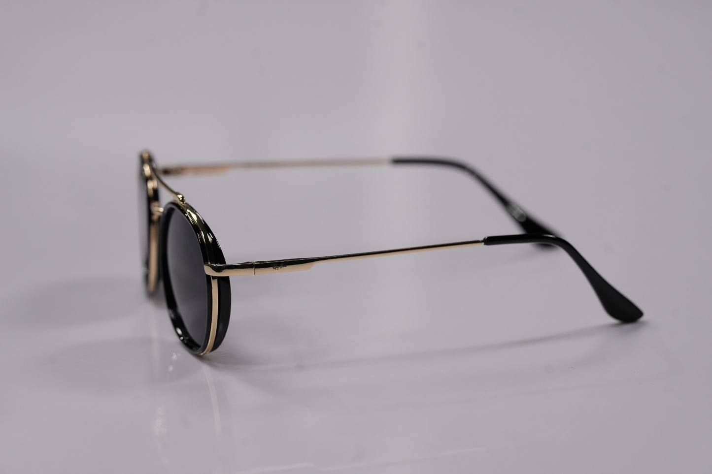 Ray-Ban - Sunglasses - RB-004